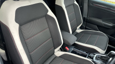 Volkswagen T-Roc 2.0 TSI 4MOTION SEL 5dr DSG Petrol Hatchback